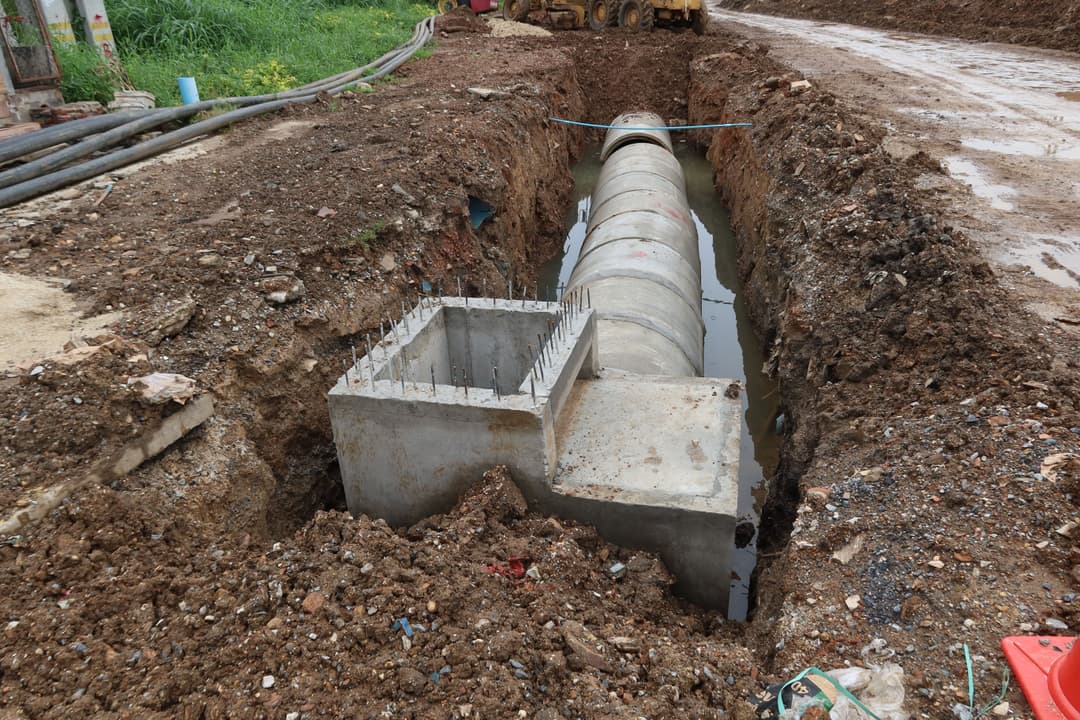 Reinforced steel plate